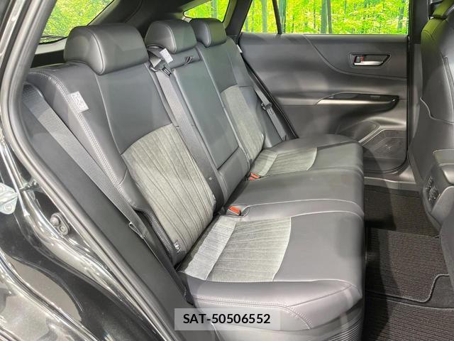 Toyota HARRIER HYBRID 2023-12 8220198-9