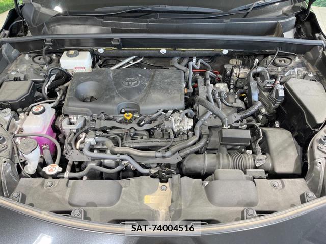 Toyota HARRIER HYBRID 2023-06 8220329-17