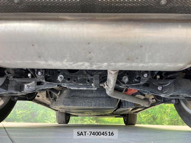 Toyota HARRIER HYBRID 2023-06 8220329-18