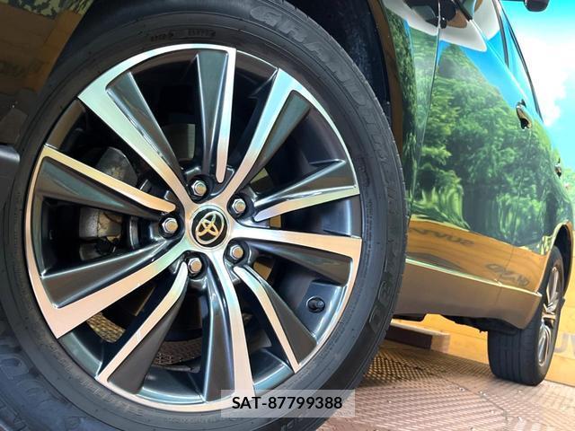 Toyota HARRIER HYBRID 2024-01 8220348-12