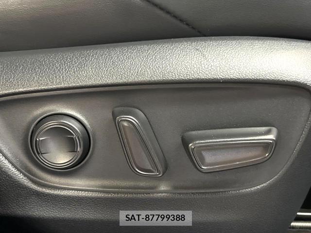 Toyota HARRIER HYBRID 2024-01 8220348-4