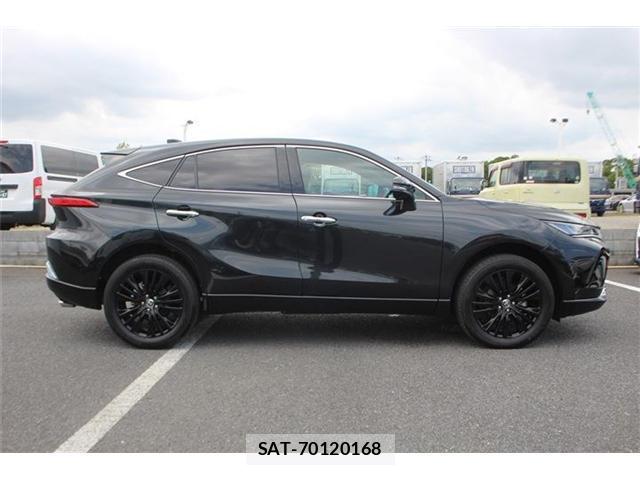 Toyota HARRIER HYBRID 2025-06 8222100-8
