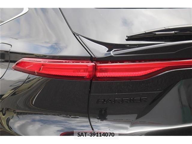 Toyota HARRIER HYBRID 2026-02 8222106-14