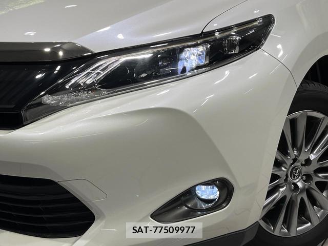 Toyota HARRIER HYBRID 2017-07 8222414-12