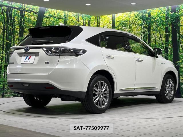 Toyota HARRIER HYBRID 2017-07 8222414-17
