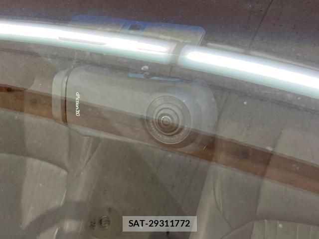 Toyota HARRIER HYBRID 2021-08 8223387-5