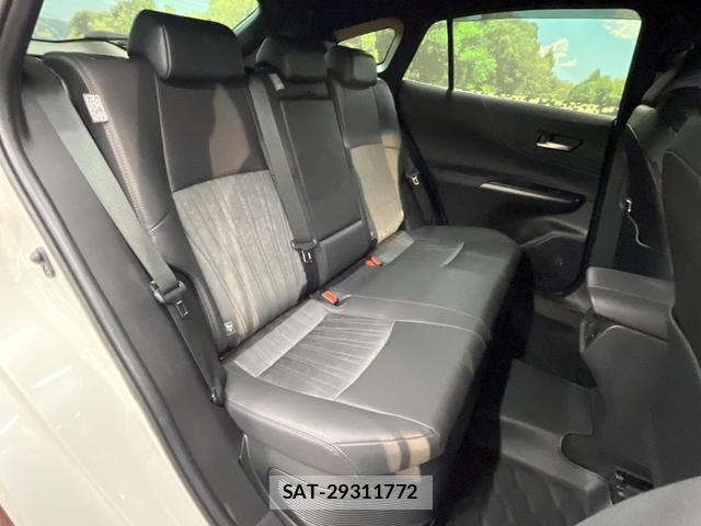 Toyota HARRIER HYBRID 2021-08 8223387-8