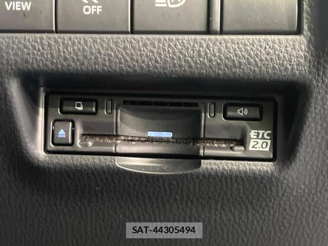 Toyota HARRIER HYBRID 2024-08 8224201-6
