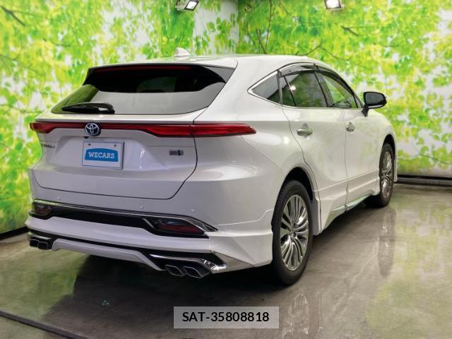 Toyota HARRIER HYBRID 2021-08 8225142-2