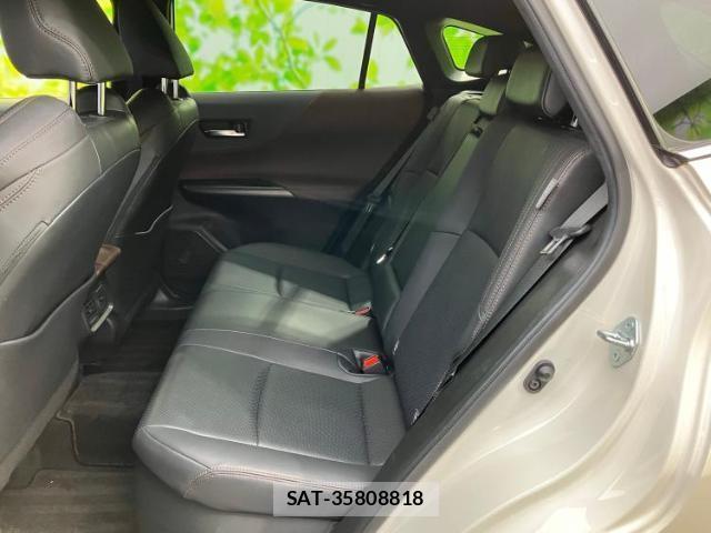 Toyota HARRIER HYBRID 2021-08 8225142-6