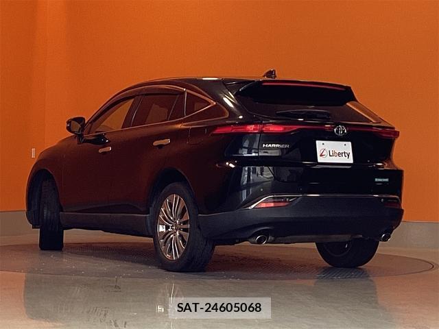 Toyota HARRIER 2021-07 8216211-9