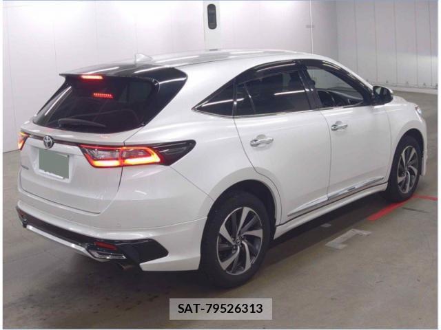 Toyota HARRIER 2017-12 8216439-1