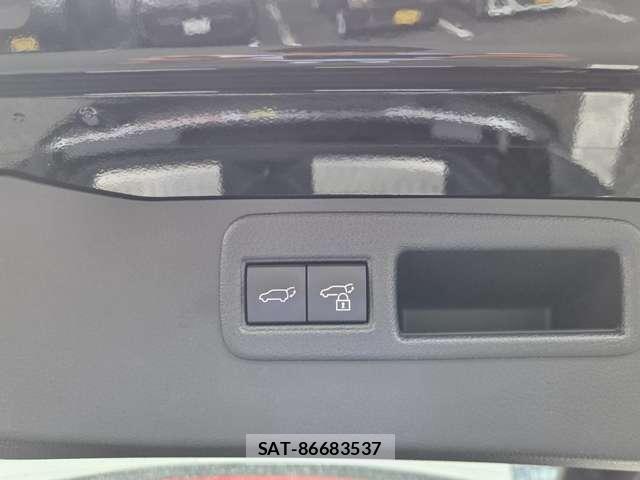 Toyota HARRIER 2023-02 8216564-13