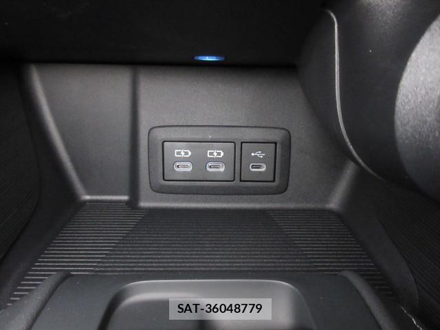 Toyota HARRIER 2023-05 8216703-19