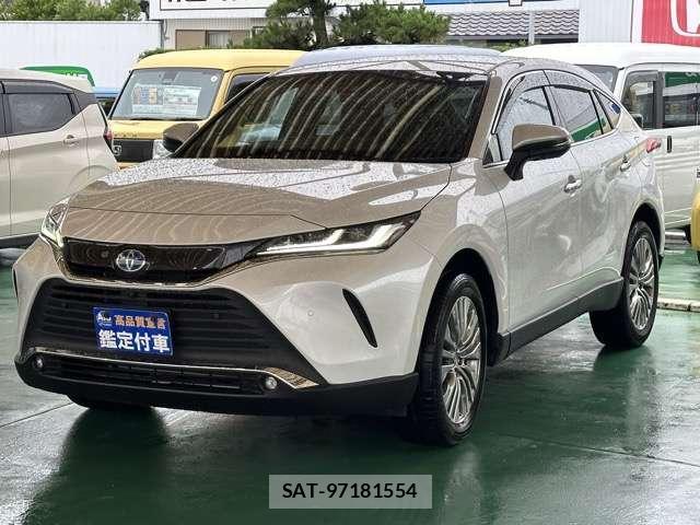Toyota HARRIER 2024-03 8218217-0