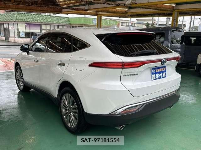 Toyota HARRIER 2024-03 8218217-1