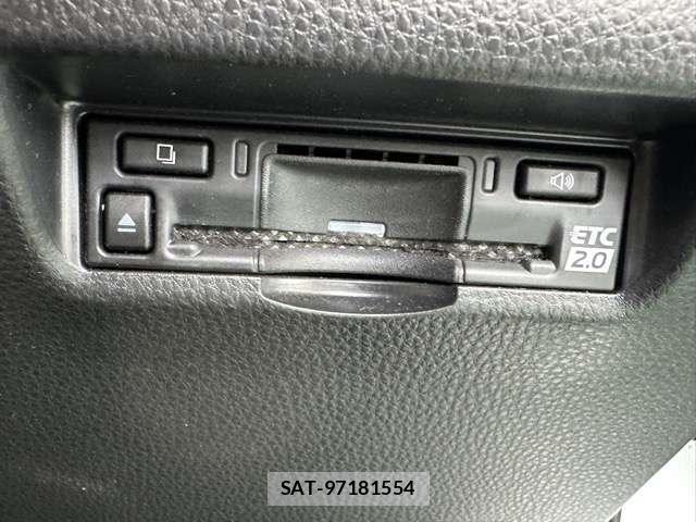 Toyota HARRIER 2024-03 8218217-15