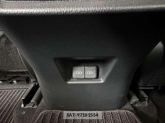 Toyota HARRIER 2024-03 8218217-6