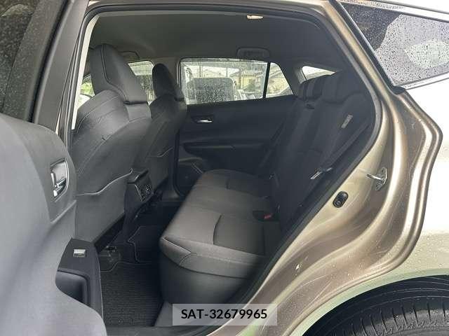 Toyota HARRIER 2022-12 8218220-6