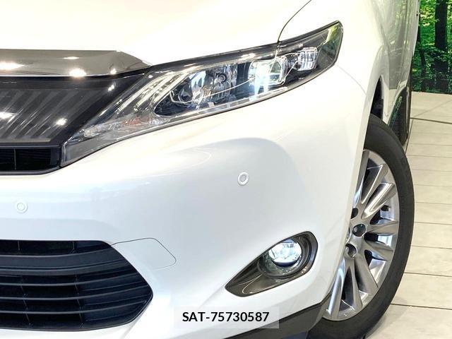 Toyota HARRIER 2015-12 8218317-11