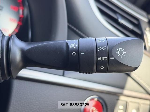 Toyota HARRIER 2015-10 8218512-15
