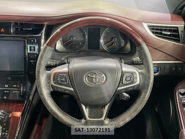 Toyota HARRIER 2015-01 8218523-10