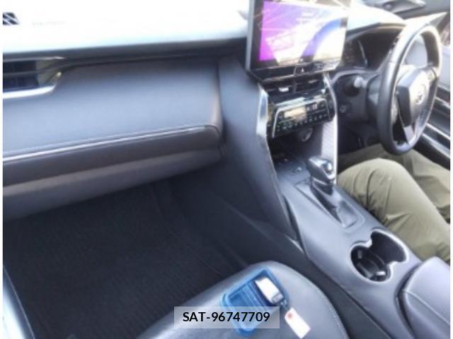 Toyota HARRIER 2023-11 8218872-2