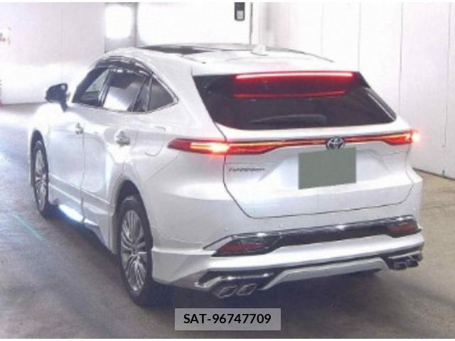 Toyota HARRIER 2023-11 8218872-4