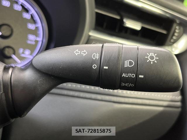 Toyota HARRIER 2021-08 8219093-5