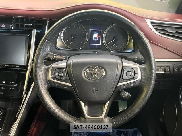 Toyota HARRIER 2018-03 8219195-9
