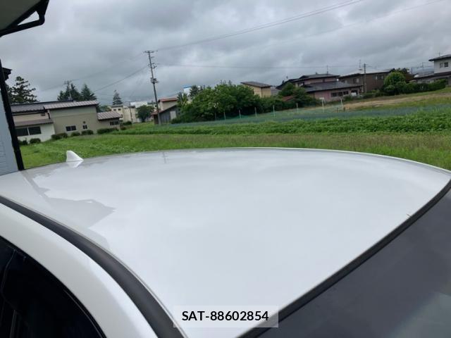 Toyota HARRIER 2017-02 8219805-13