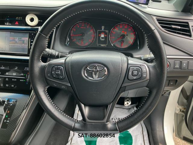 Toyota HARRIER 2017-02 8219805-14