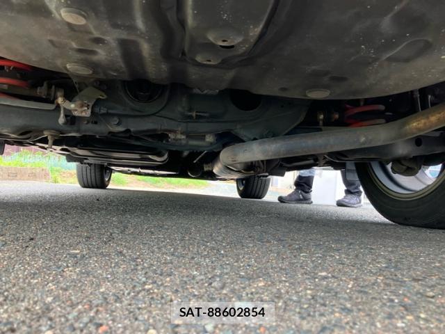 Toyota HARRIER 2017-02 8219805-3