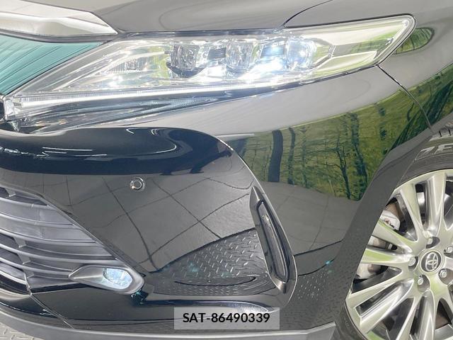 Toyota HARRIER 2018-01 8220115-11