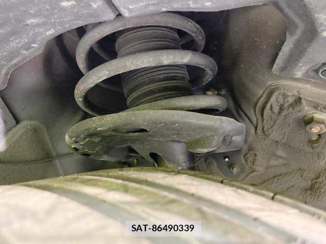 Toyota HARRIER 2018-01 8220115-19