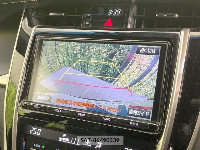 Toyota HARRIER 2018-01 8220115-5