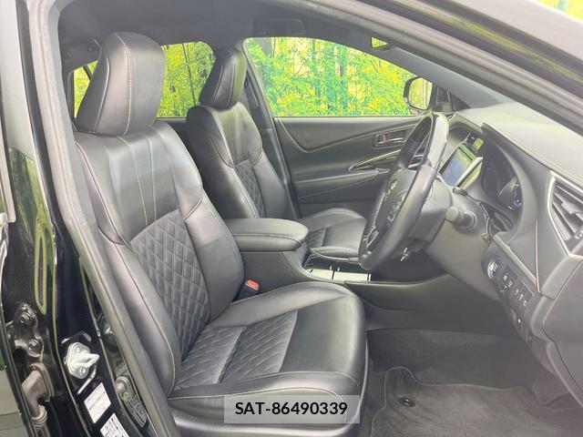Toyota HARRIER 2018-01 8220115-7