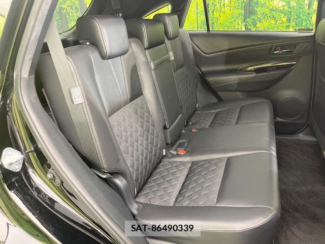 Toyota HARRIER 2018-01 8220115-8