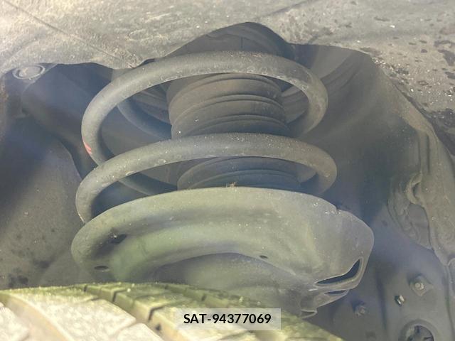 Toyota HARRIER 2021-02 8220270-19