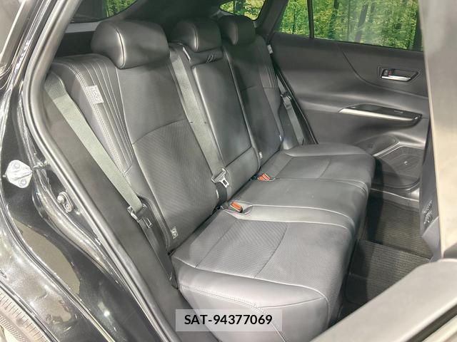Toyota HARRIER 2021-02 8220270-8