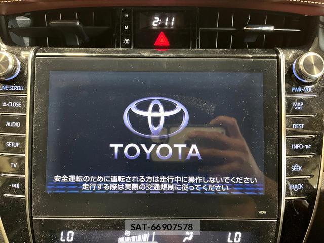 Toyota HARRIER 2017-08 8220396-2