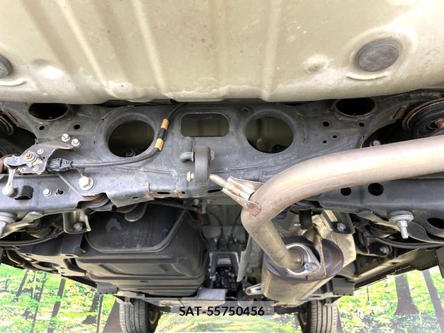 Toyota HARRIER 2014-02 8220535-18