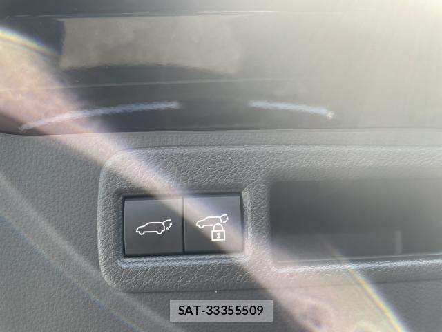 Toyota HARRIER 2022-07 8220998-17