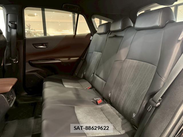 Toyota HARRIER 2023-07 8221074-13
