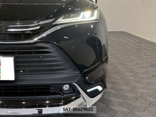 Toyota HARRIER 2023-07 8221074-18