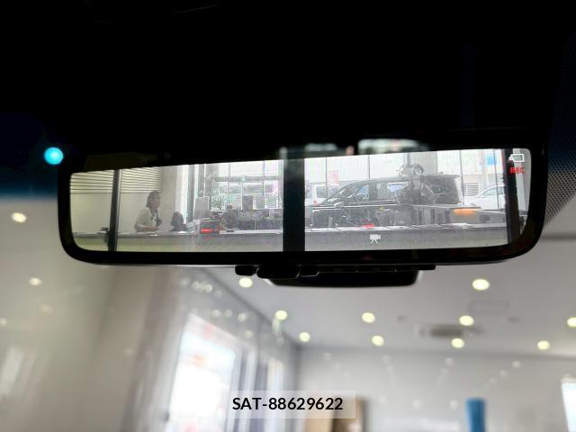 Toyota HARRIER 2023-07 8221074-9