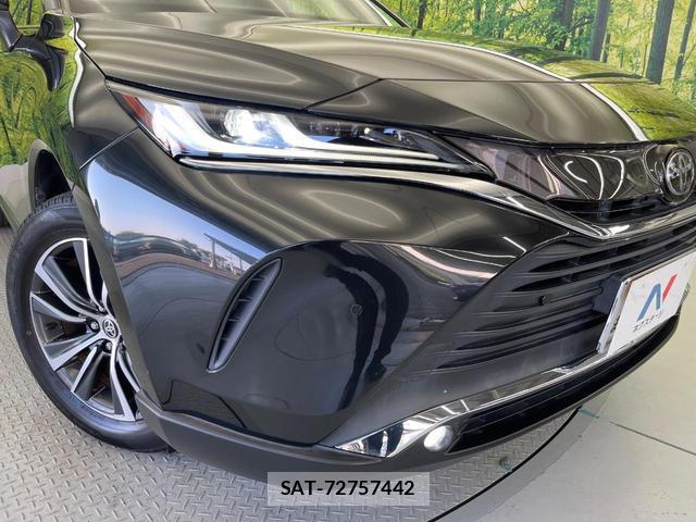 Toyota HARRIER 2020-08 8221379-12