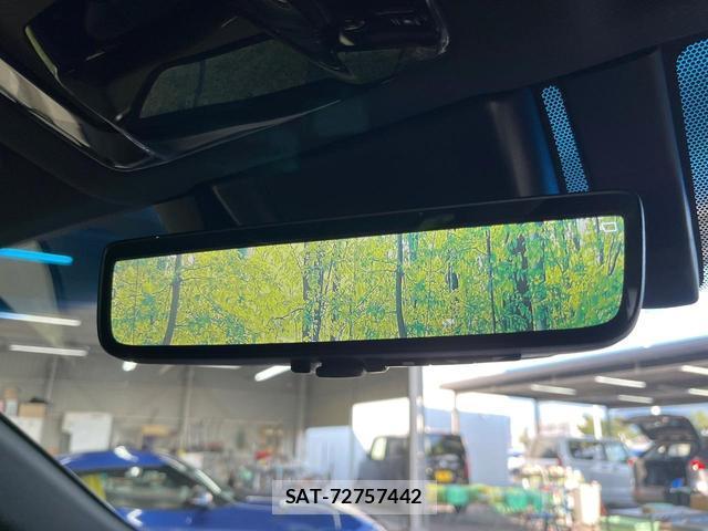 Toyota HARRIER 2020-08 8221379-6