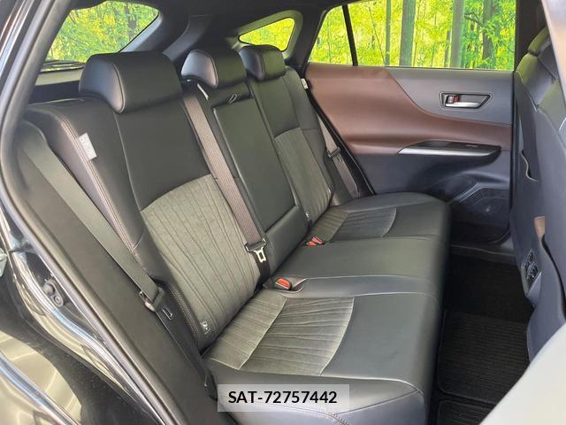 Toyota HARRIER 2020-08 8221379-9