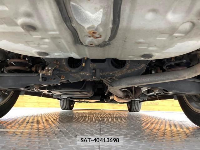 Toyota HARRIER 2016-01 8221614-18